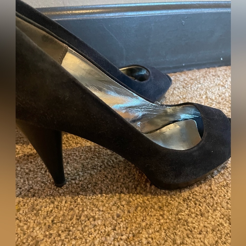 Style & Company black peep toe heels - Picture 2 of 8
